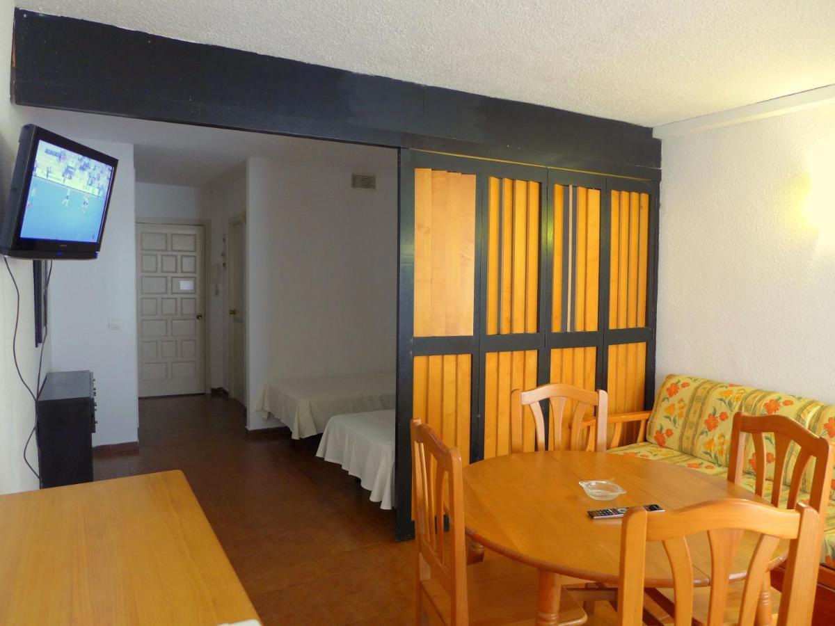 Alboran Study Apartment Salou Exterior photo
